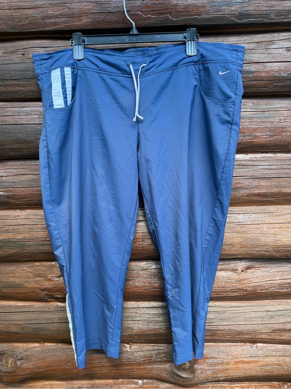 Vintage Y2K Nike Capri Track Pants Womens Size XL- Blue W/ Purple Swoosh